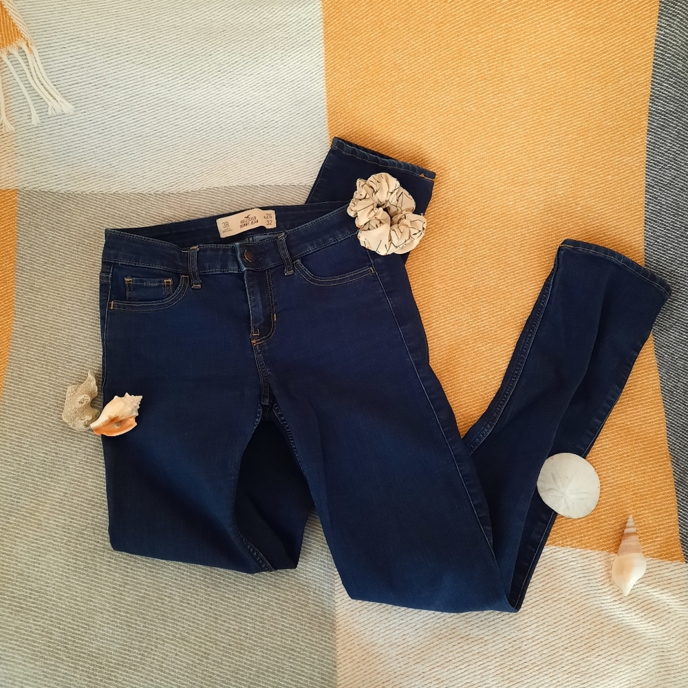 Hollister skinny jeans